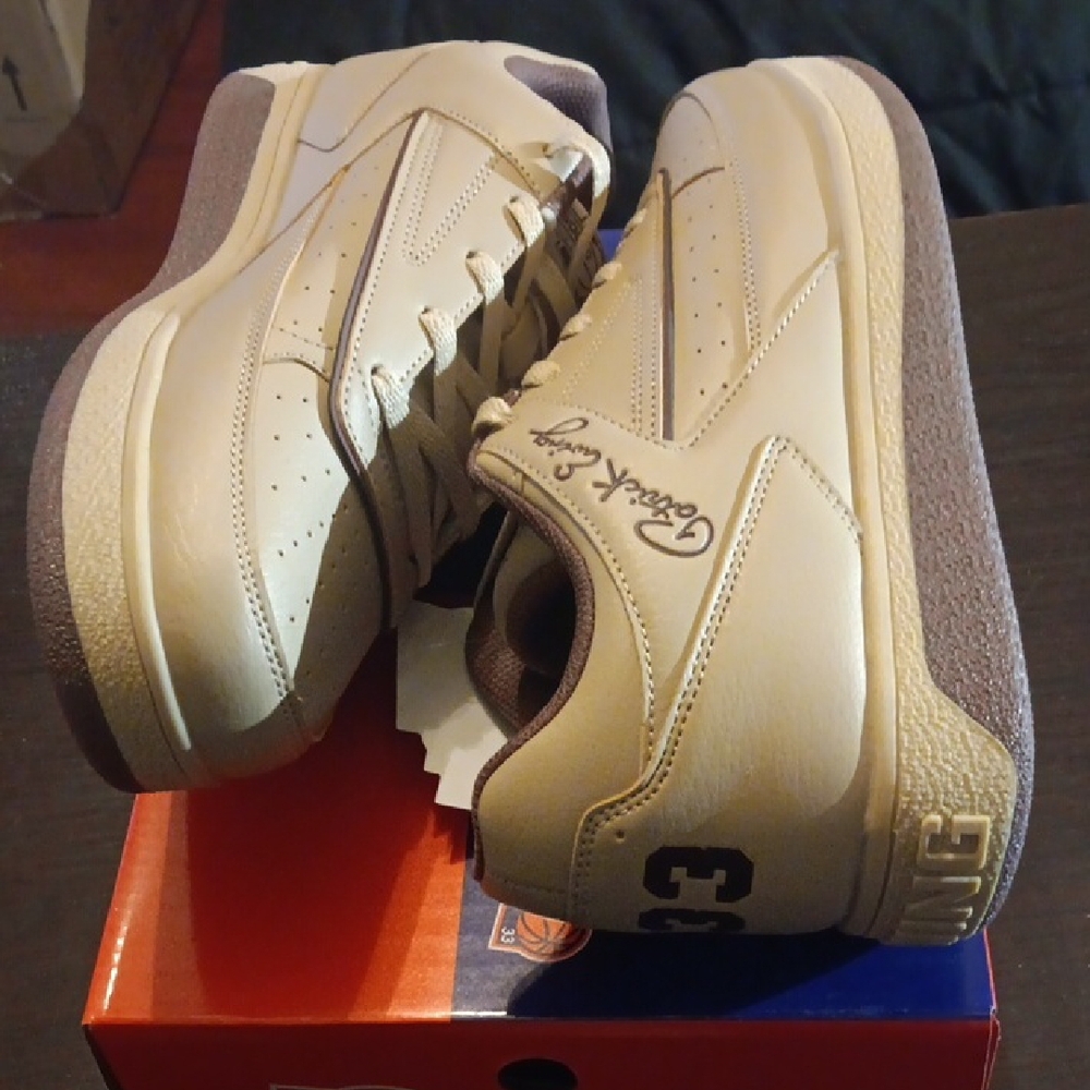 Ewing Orion Low "Cream Maroon" Sneakers Mens 9 Womens 10.5 NWBOX - Picture 8 of 10
